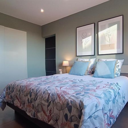 Appartement Pinede Man Yelle ซานารี-ซูร์-แมร์ ภายนอก รูปภาพ