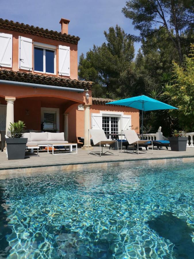 Appartement Pinede Man Yelle ซานารี-ซูร์-แมร์ ภายนอก รูปภาพ