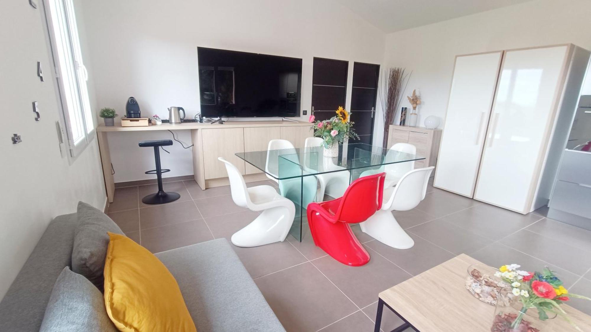 Appartement Pinede Man Yelle ซานารี-ซูร์-แมร์ ภายนอก รูปภาพ